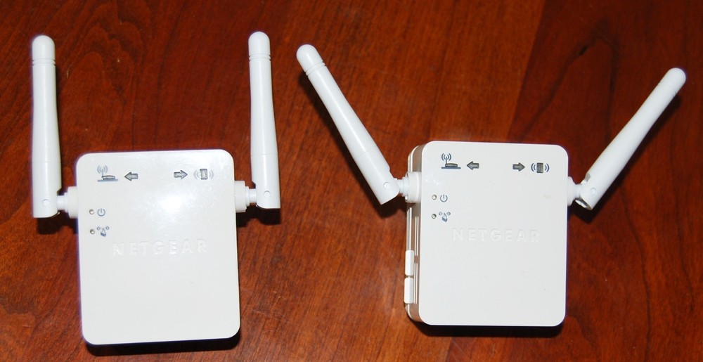 TWO Netgear Universal WiFi Range Extenders WN3000RP