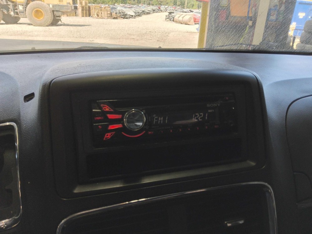 Used A/C Selector Switch fits: 2016 Dodge Caravan AC front dash mounted manual c