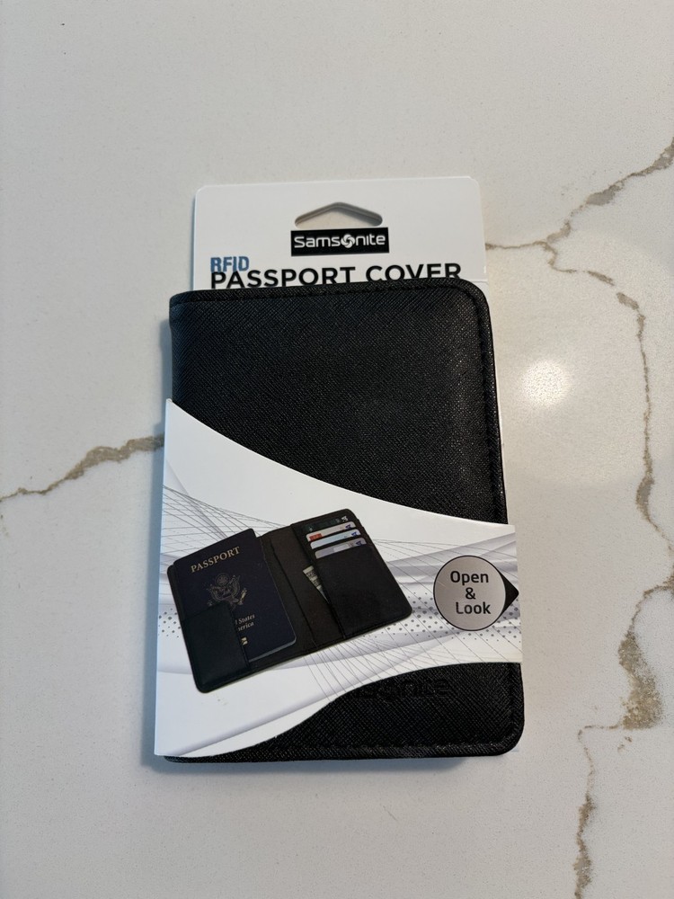Samsonite RFID Passport Wallet