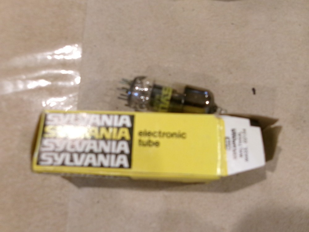 OEM VINTAGE ELECTRONIC TUBE SYLVANIA 2HQ5
