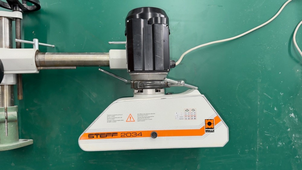 Maggi steff 2034 Power Feeder