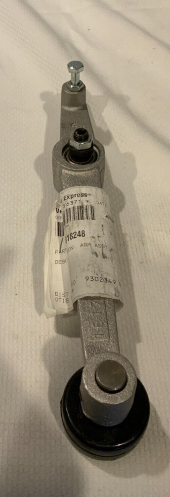 VERTICAL EXPRESS ACTUATING SAFETY EDGE ARM ASSEMBLY, PART# 9818248