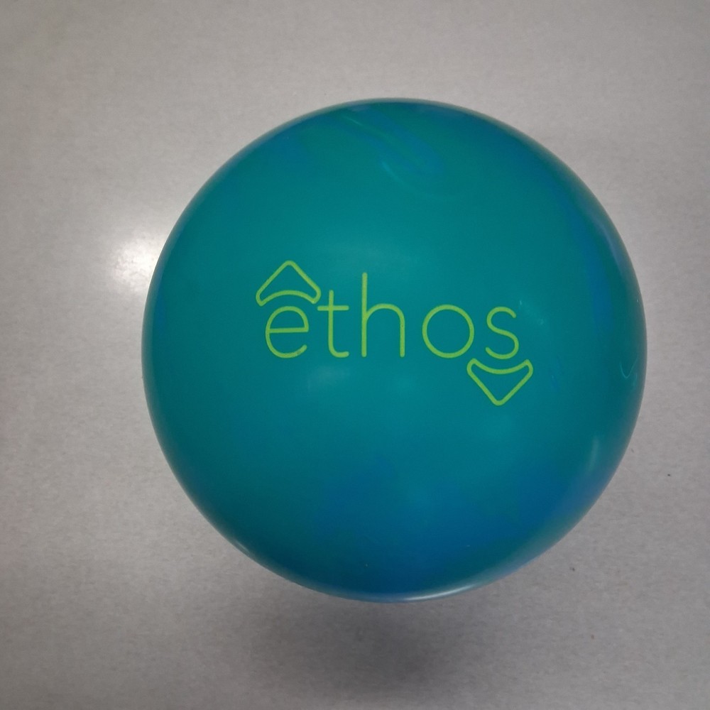 Brunswick Ethos Solid  BOWLING BALL  15 lb. NEW IN BOX #178