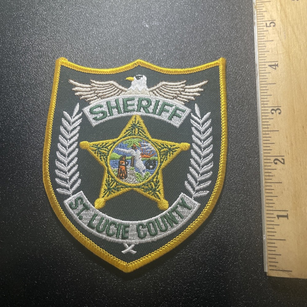 St Lucie County  FL Sheriff Patch Collector