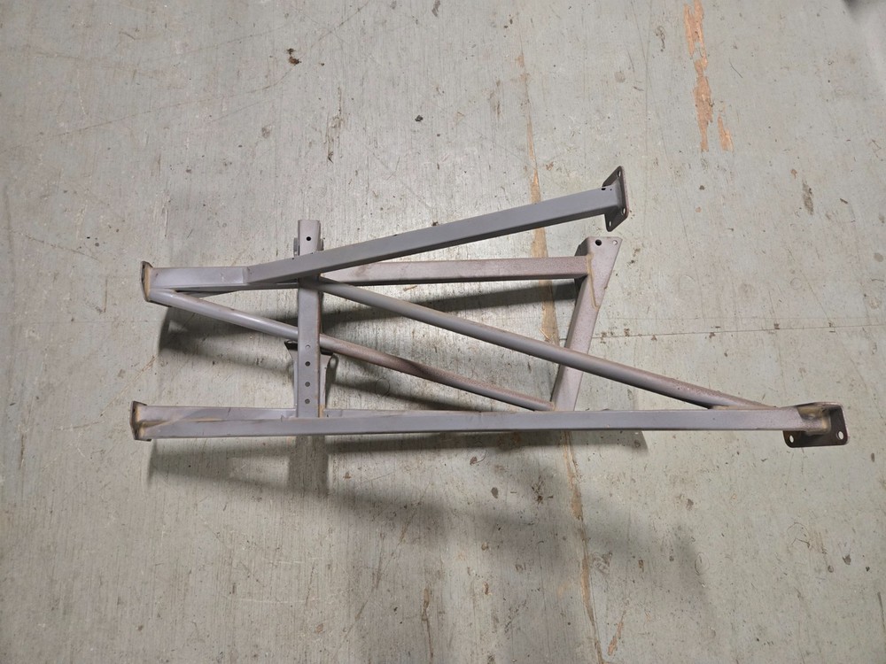 Jaguar XKE E-Type S1 S2 RH Front Frame Rail C15029