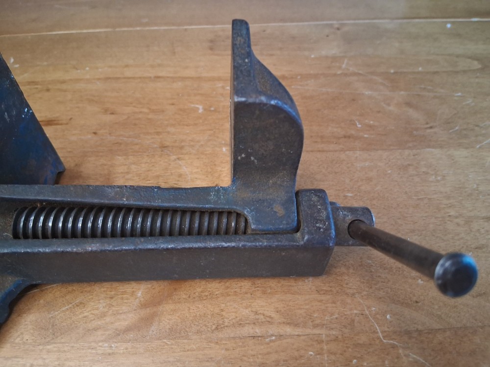 Vintage Waller's Quickvise - Missing Thumb Screws - Turns Smoothly