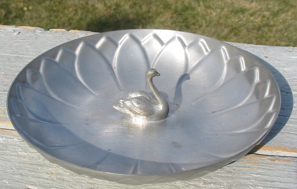 Vtg Old Colony Pewter Swan Lily Pad Dish  Reed & Barton Candy Bon-Bon Bowl Plate