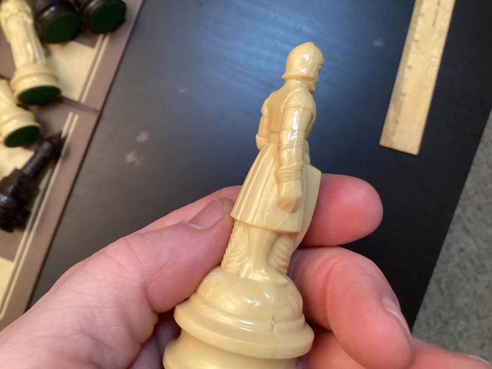 Renaissance Chessmen Lowe 1959 Chess Pieces Only
