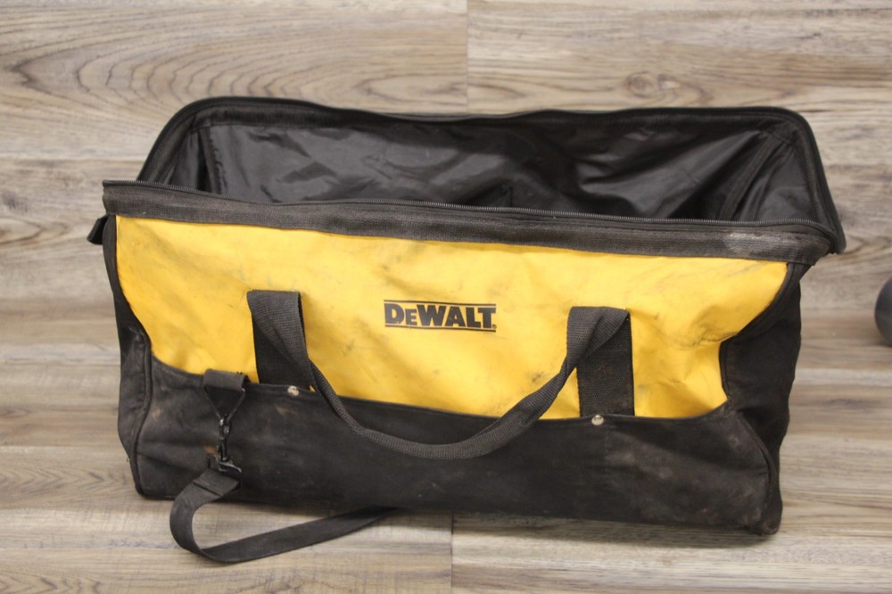DEWALT Flexvolt 60V Max Pipe Cordless Threader  (DCE700) TOOL ONLY