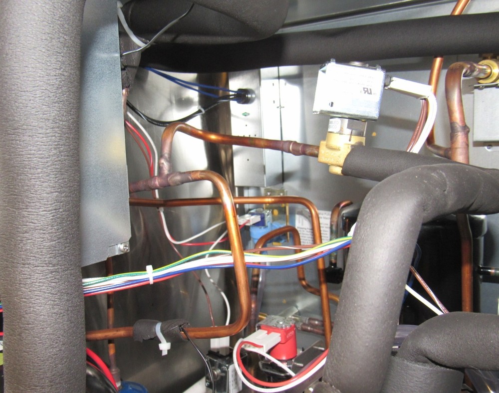 NEW Scotsman C0630MR-32 Prodigy Plus 30" Ice Machine 600lbs REMOTE Medium Cube