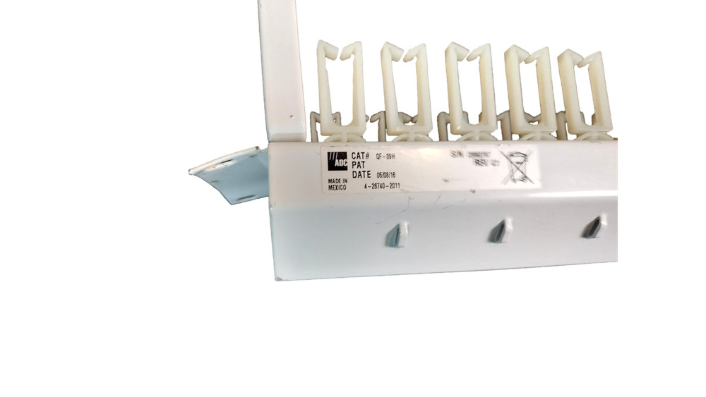 ADC QF-39H Vertical Cable Management Panel 4-26740-2011