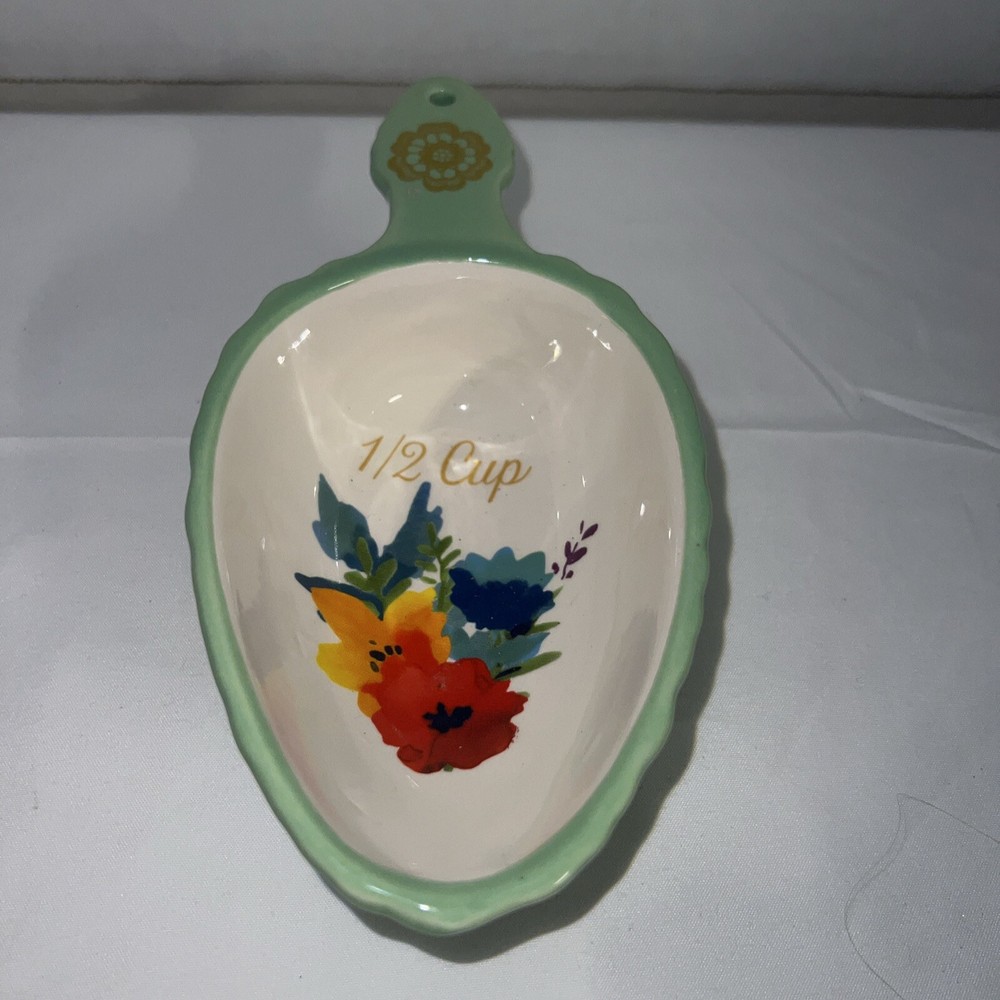 Ceramic Nesting Measuring Cups In Floral Pattern 3 Piece Set