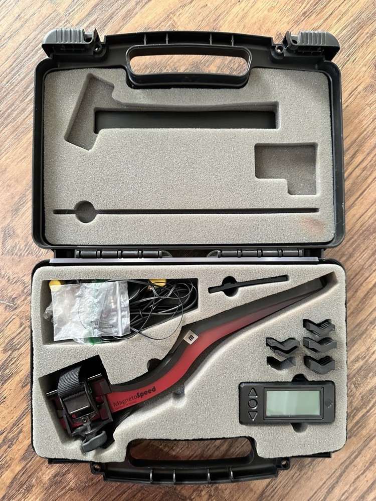 MagnetoSpeed V3 Ballistic Chronograph in Hard Case EUC