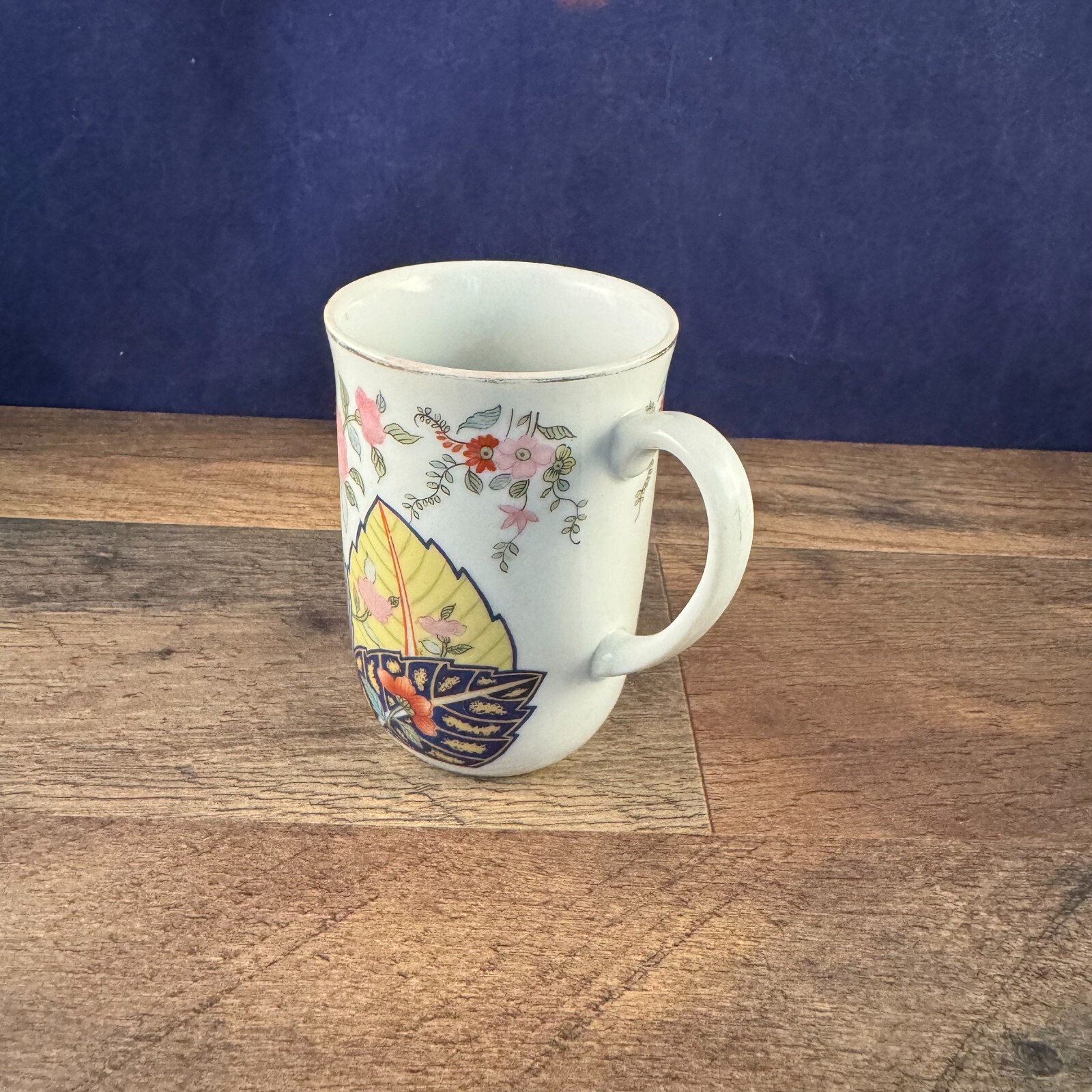 Vintage Tobacco Leaf Genus Nicotinia By Mann China Mug