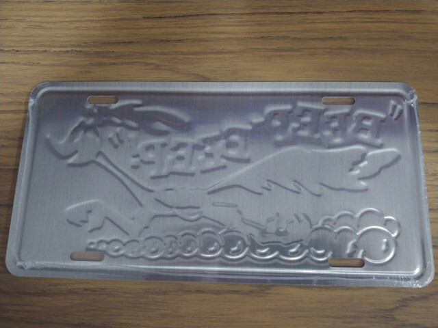 Vintage Road Runner Beep Beep Novelty License Plate Embossed Metal Roadrunn 2700