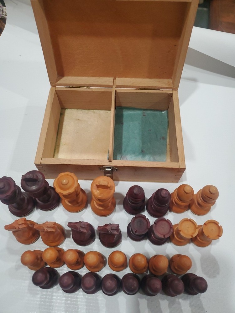 Vtg  Chessmen Boxwood , Handcrafted . Unknown Maker.