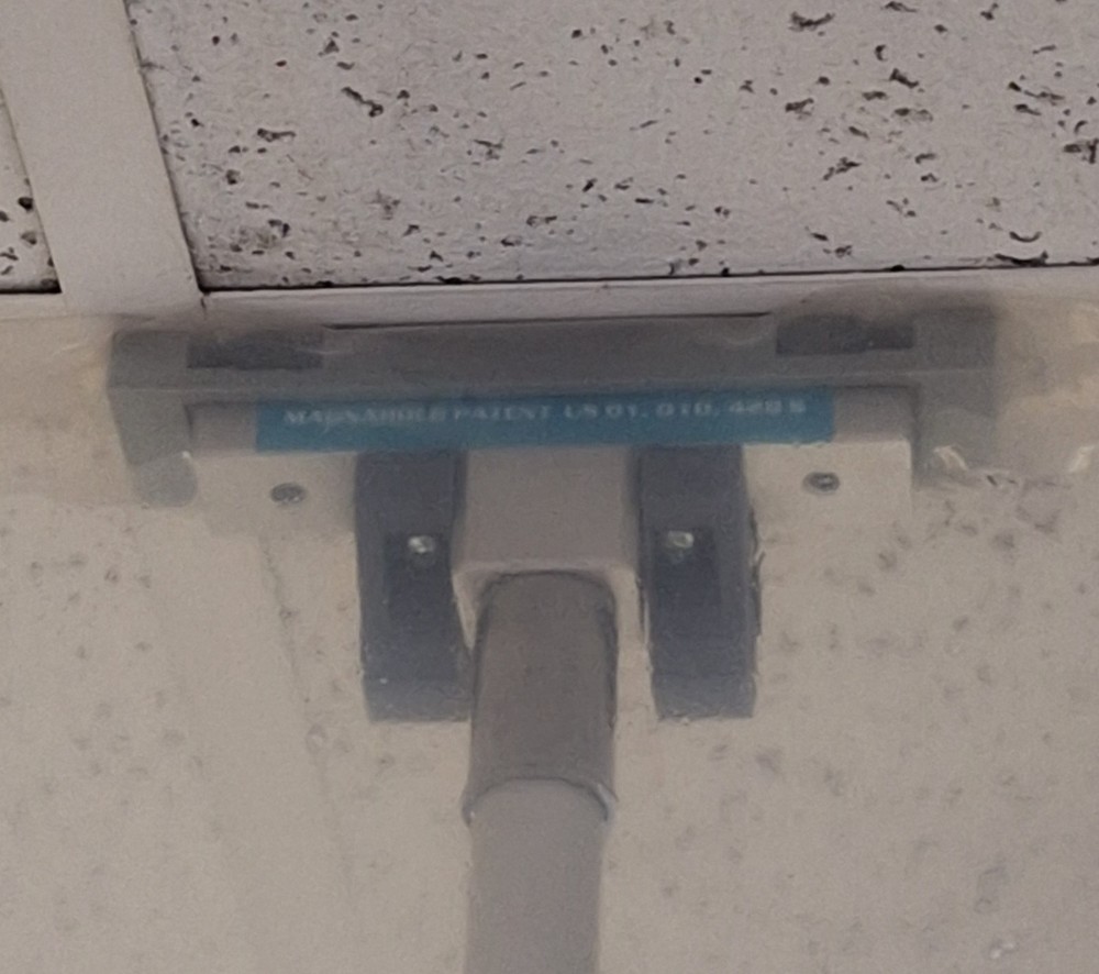 Magnetic Extension Pole Universal Attachment
