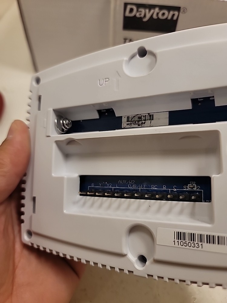 dayton touch screen thermostat 6edz5