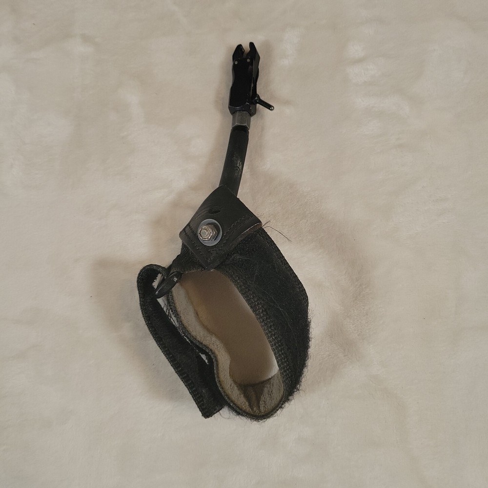 Archery Caliper Release Aid Trigger Wrist Strap Compound Bow Hunting