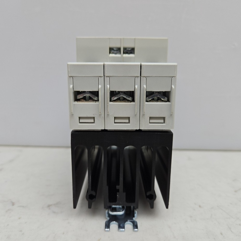 Carlo Gavazzi RG Solid State Switch RQC2A60A25KKE