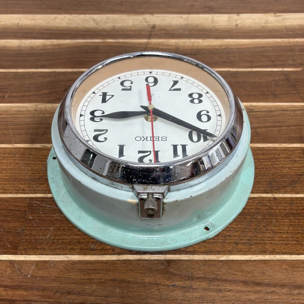 Vintage Seiko Slave Clock - Wall Mounted