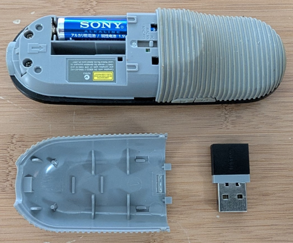 Targus AMP13US Wireless USBLaser Presentation Remote Pointer. Pre-owned