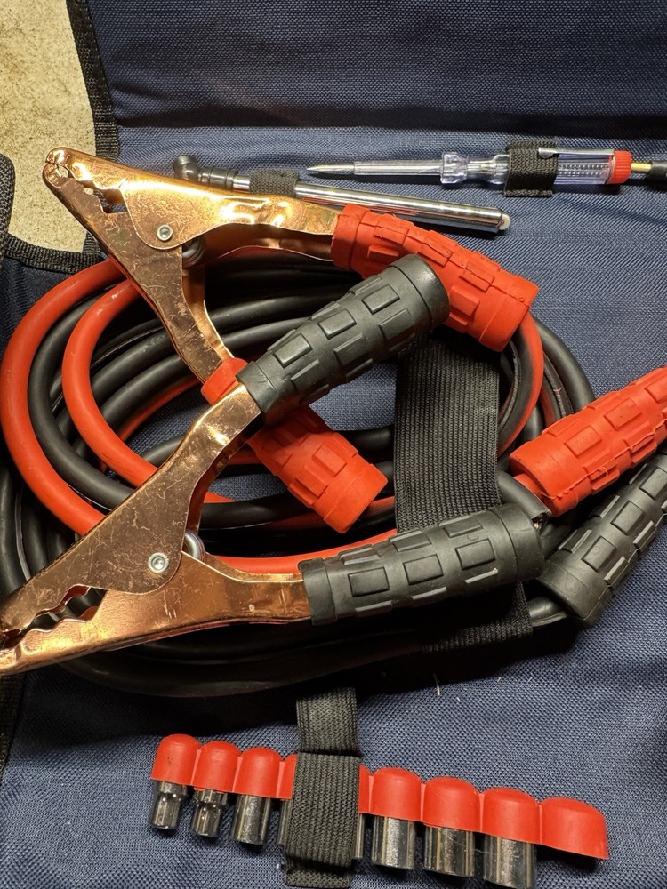 TotalSourceSolutions Roadside Emergency Vehicle Kit Jumper Cables Kit