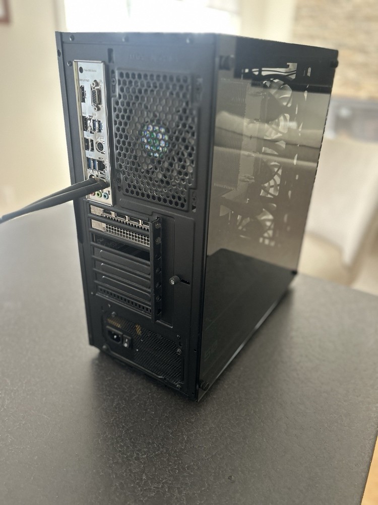 Custom Build Gaming PC