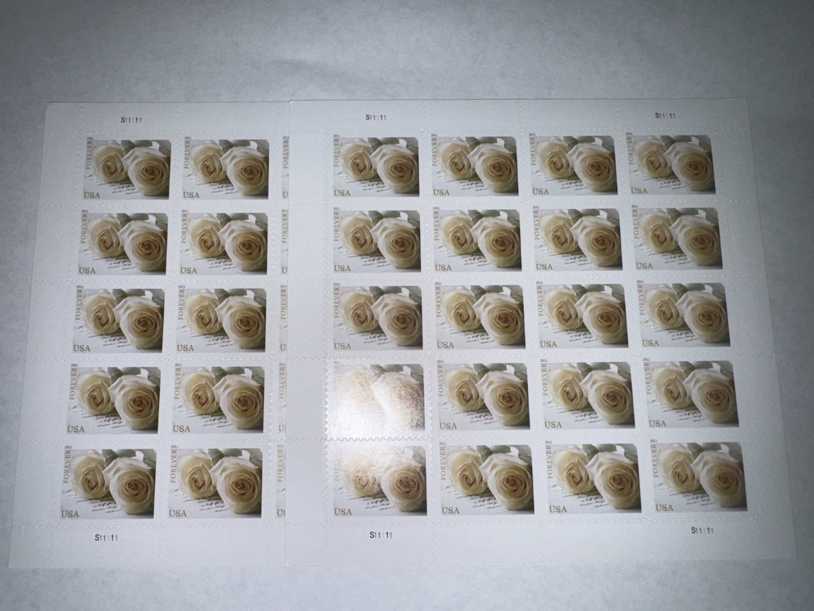 2011 USPS SHEET OF 20 FIRST CLASS LETTER STAMPS WEDDING ROSES 73¢