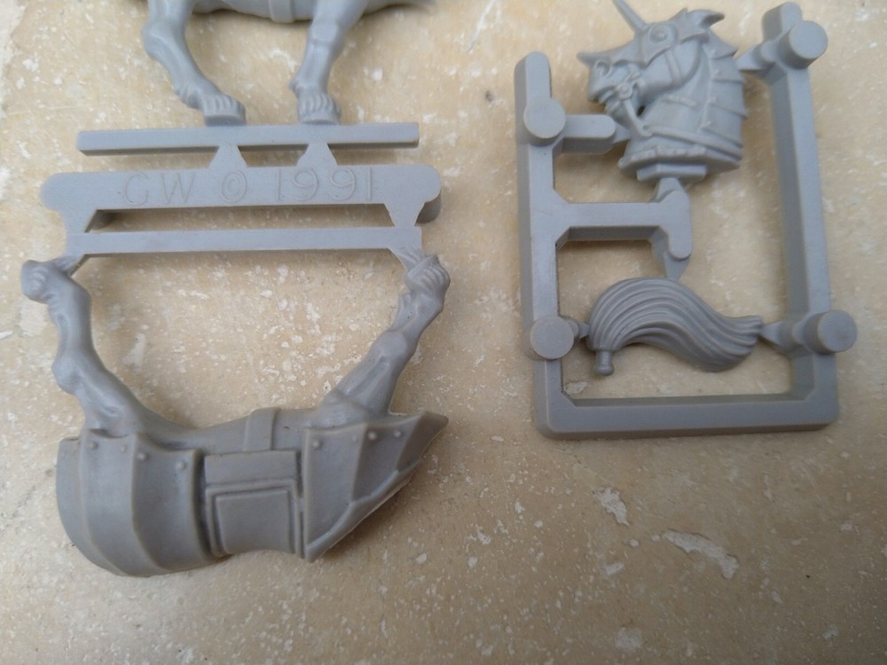 Imperial General Mounted Knight Warhammer Games Workshop