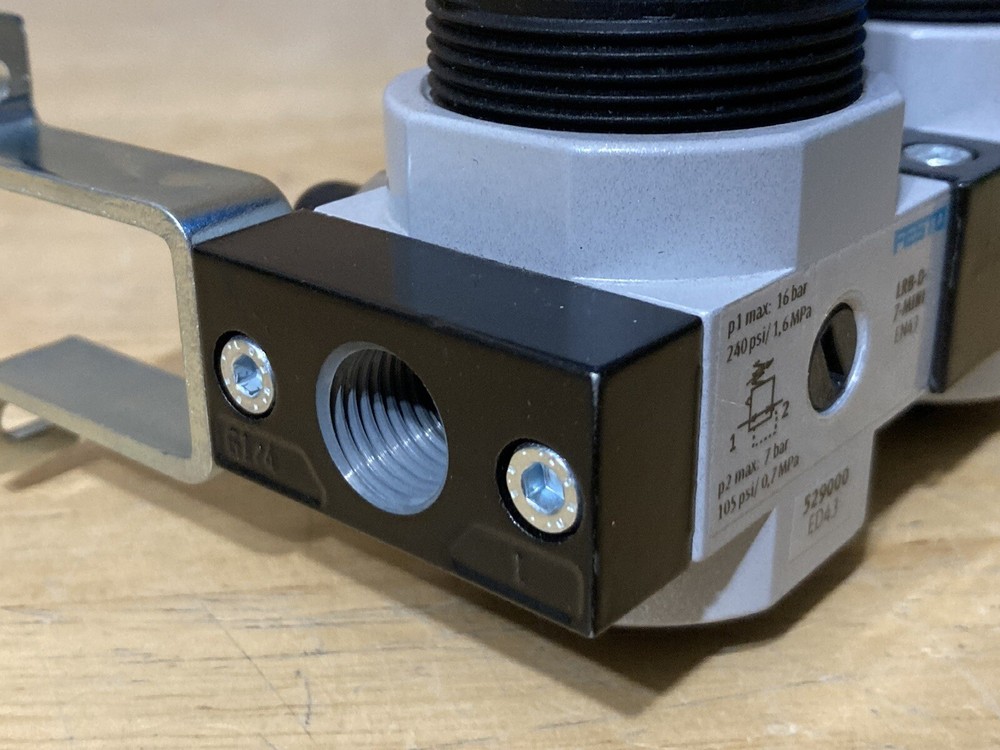 Festo LRB-D-7-MINI Pressure Regulator Manifold
