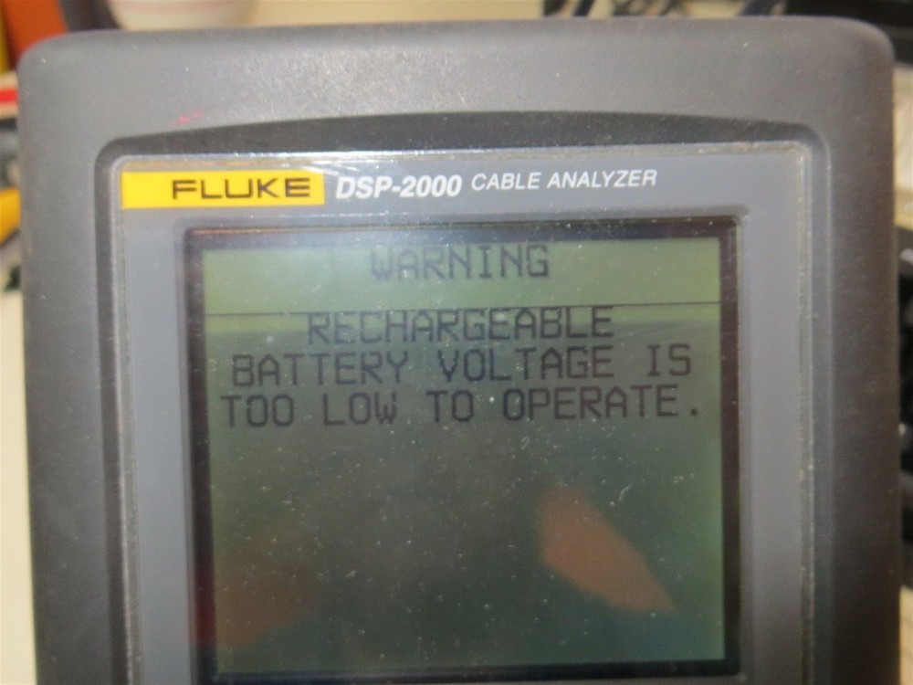 Power Tested Fluke DSP-2000 Cable Analyzer w/ Power Supply AS-IS