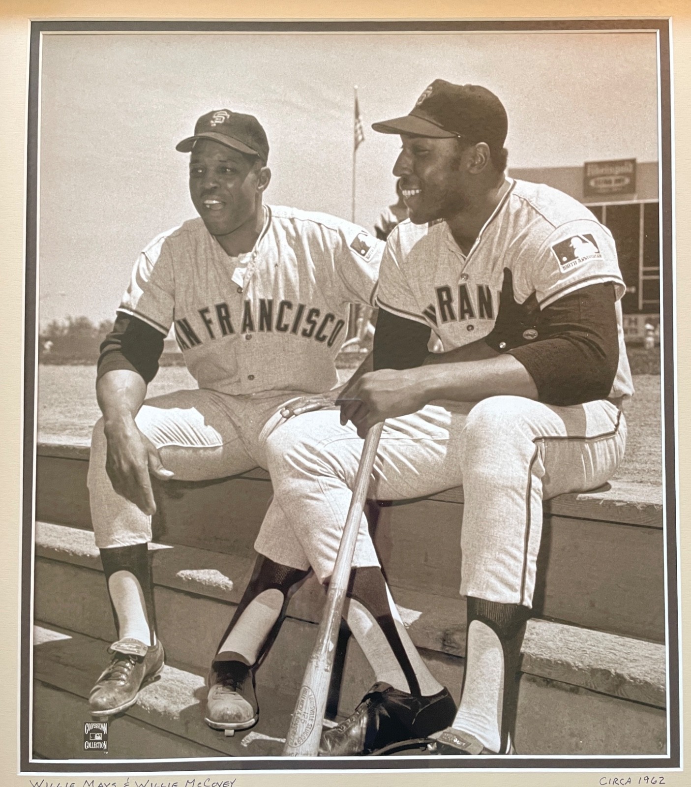 SF Giants Willie Mays & Willie McCovey Signed Baseballs framed w/photo. FREE S/H
