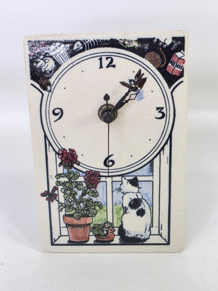 Vintage 1994 Santa Barbara Ceramic Design Cat Theme Clock Hinged Back Works