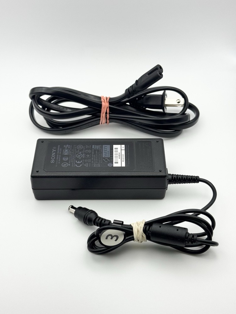 Genuine Sony PS4 Playstation CUH-ZVR2 VR Virtual Reality Processor Unit + Cables