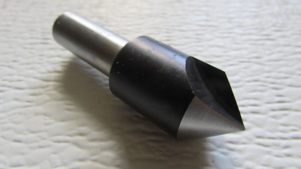 SINGLE-FLUTE COUNTERSINK--3/4"--90 DEGREE
