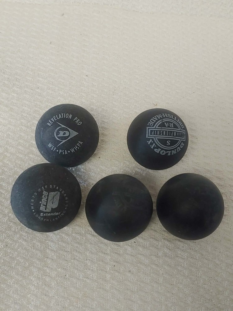 Squash balls