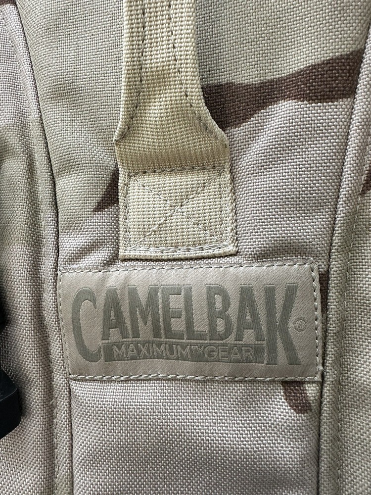 Skilcraft Hydramax Max Hydration Digital Camo Bladder Included Camel Backpack