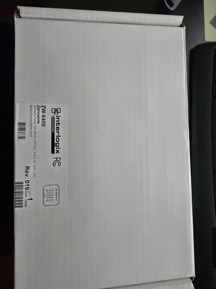 INTERLOGIX ZW-6400 UltraSync Self-Contained Wireless Security Hub