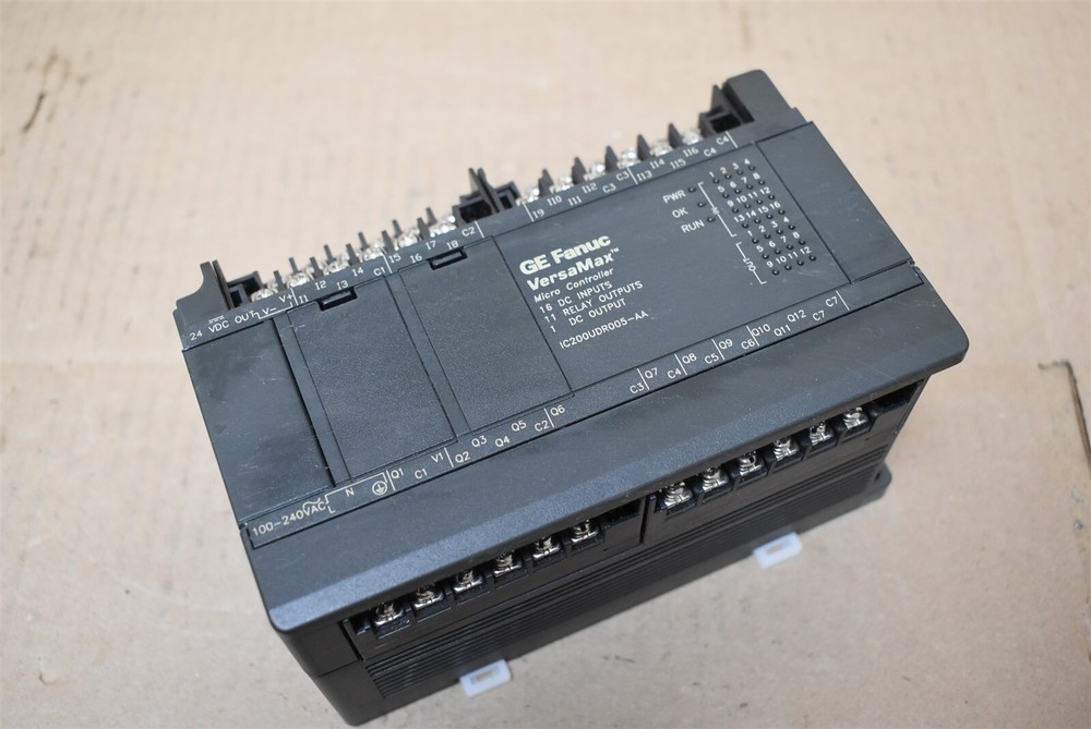 GE Fanuc VersaMax Micro Controller P/N IC200UDR005-AA