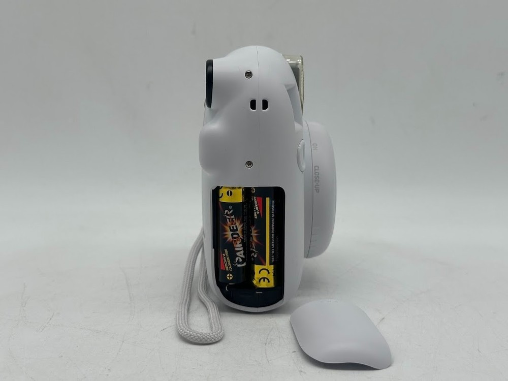 Fujifilm instax mini 12 Instant Camera - Clay White