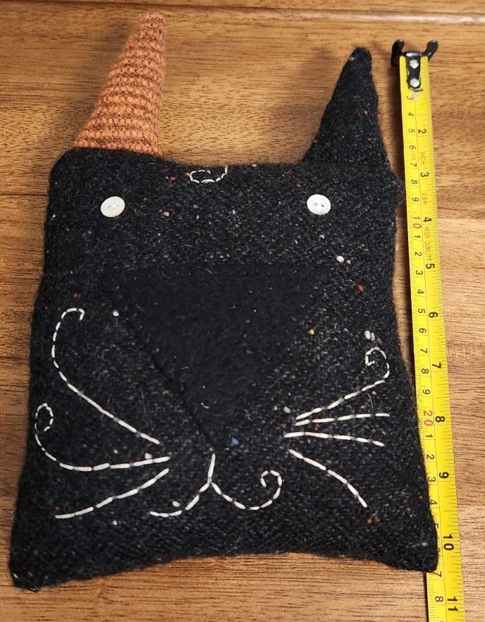 Vintage Primitive Rustic Black Stuffed Cat Button Eyes, Shelf Sitter, Pillow EUC