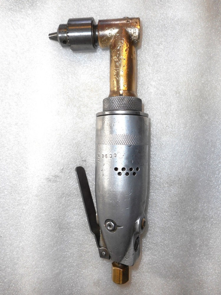 RIGHT ANGLE DRILL, CHICAGO PNEUMATIC MODEL 302A