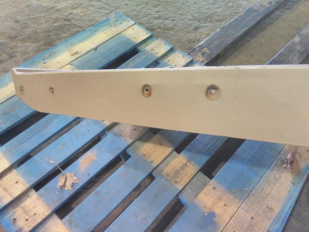 For 2016 FREIGHTLINER CASCADIA 125 SIDE FAIRING Right , OH