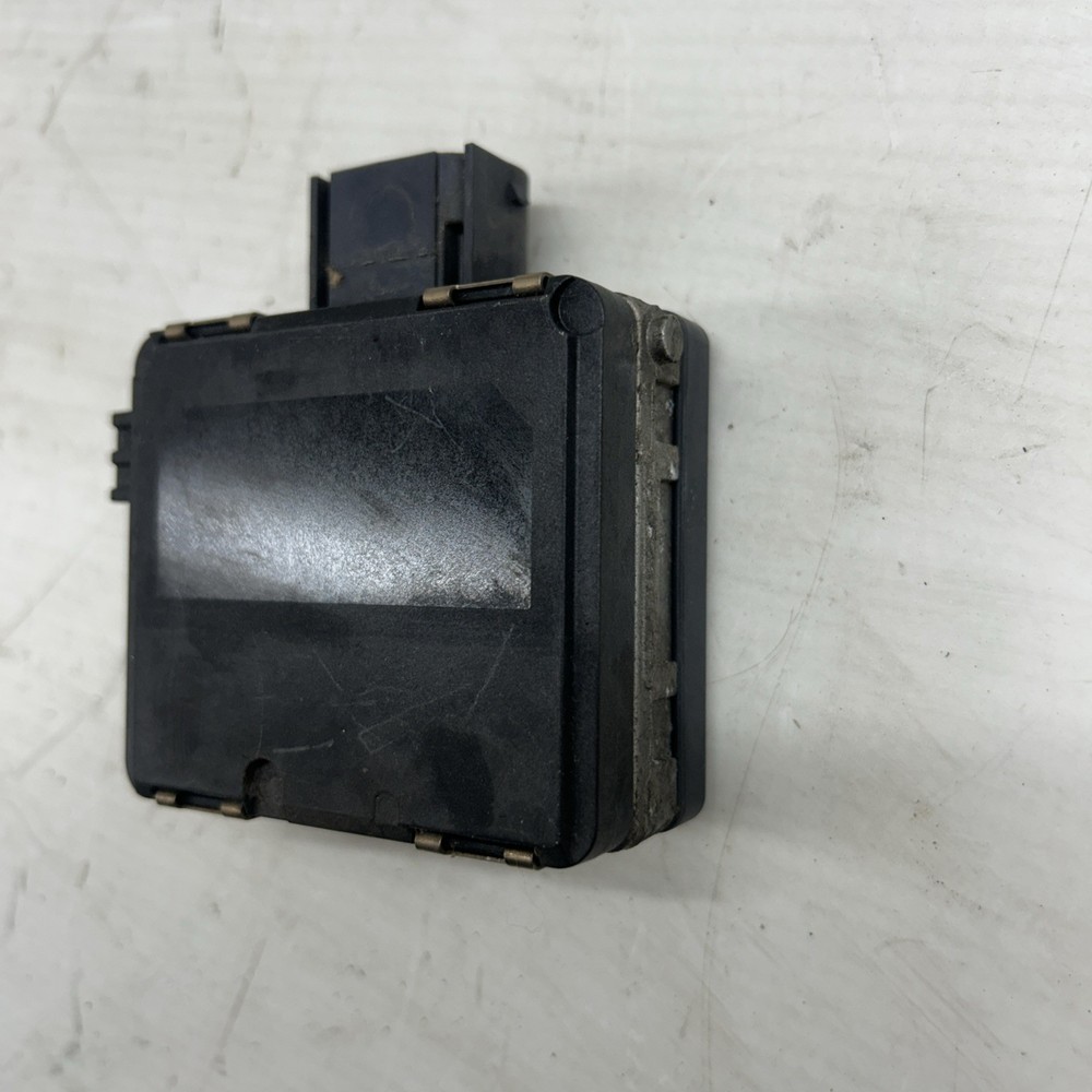2017 - 2024 AUDI Q7 REAR RIGHT SIDE BLIND SPOT SENSOR CONTROL MODULE OEM
