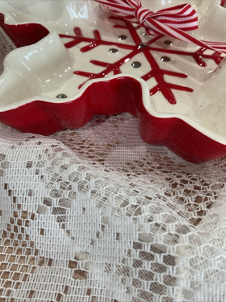Hallmark Snowflake Treat Dish