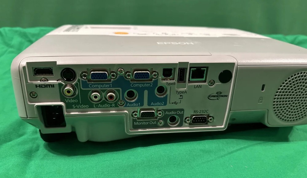 Epson POWERLITE 93 LCD Projector