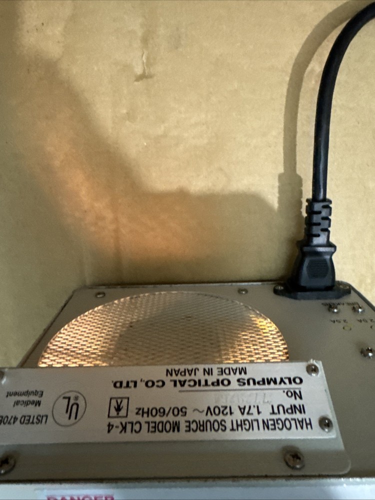 Olympus CLK-4 Halogen Light Source
