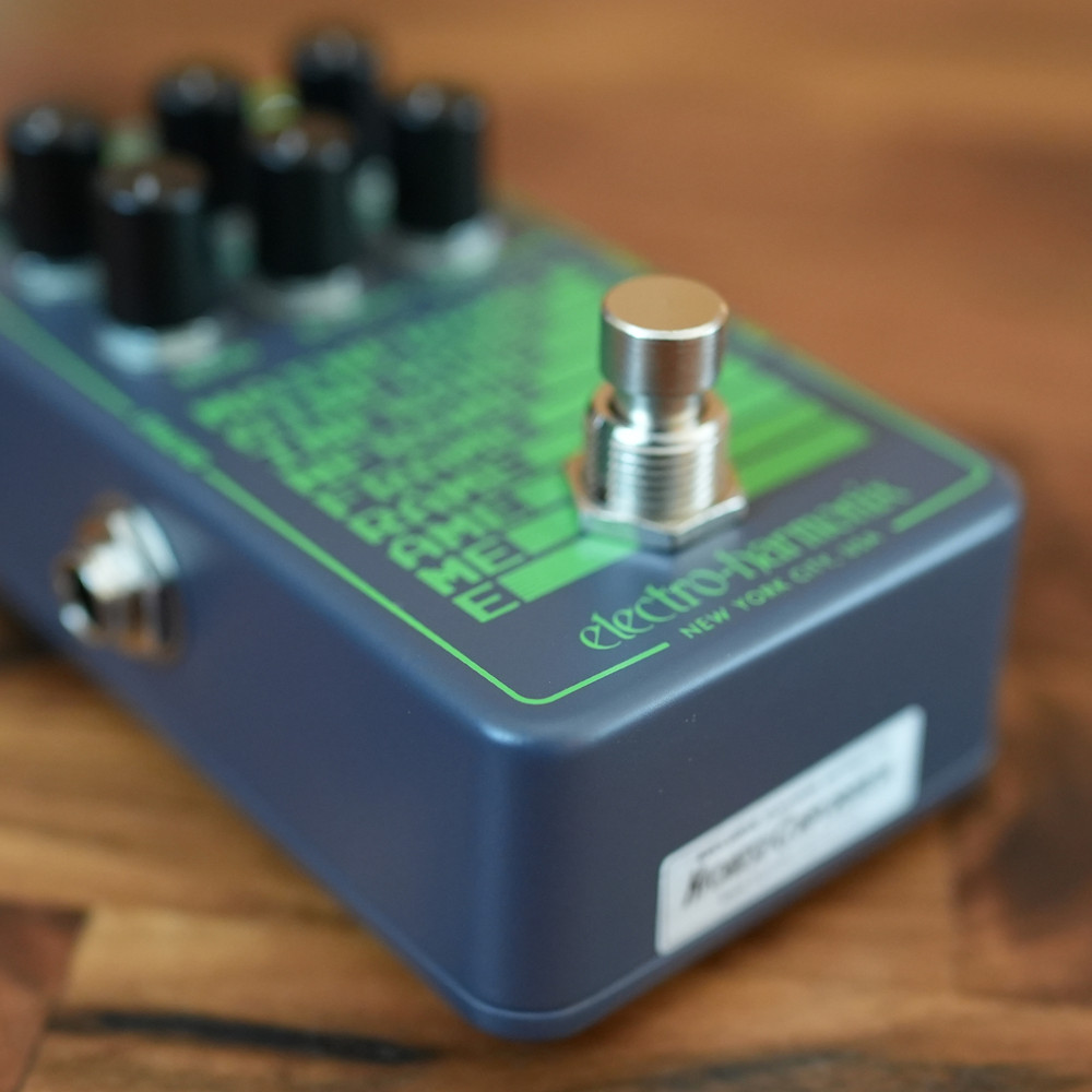 ELECTRO-HARMONIX MAINFRAME Bit Crusher guitar effects