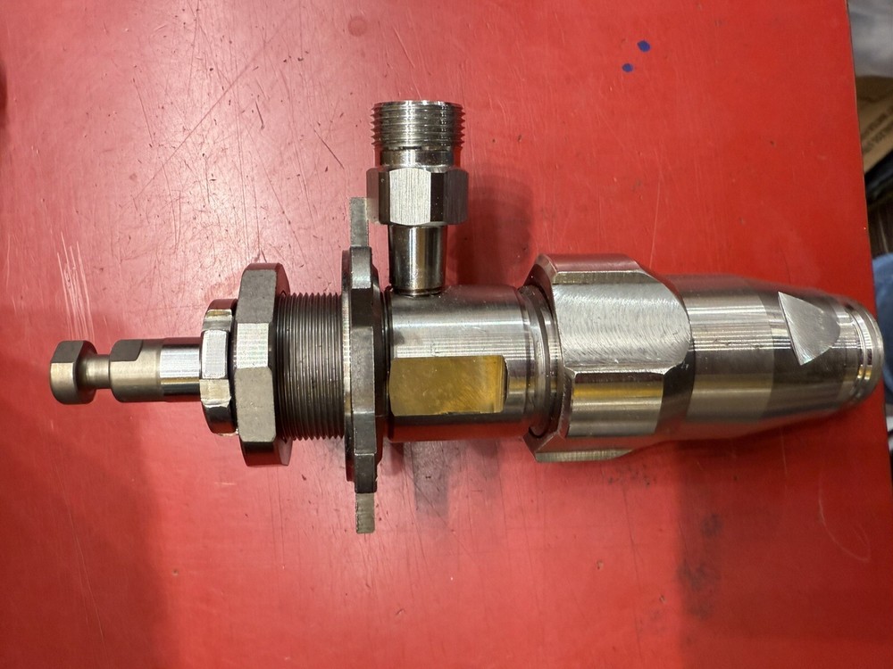 17C-721 Airless Sprayer Pump Replacement